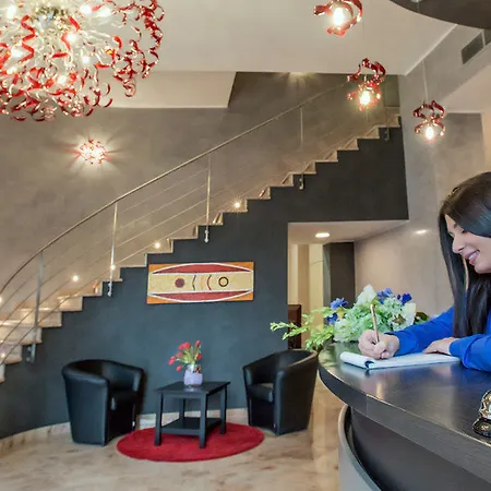 Hotel Cuore Di Nesima 3*